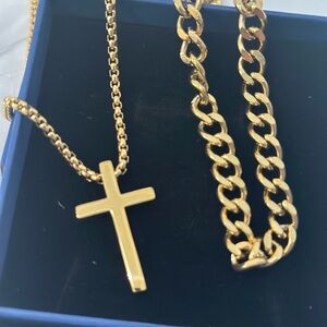 Cross Pendant Necklace